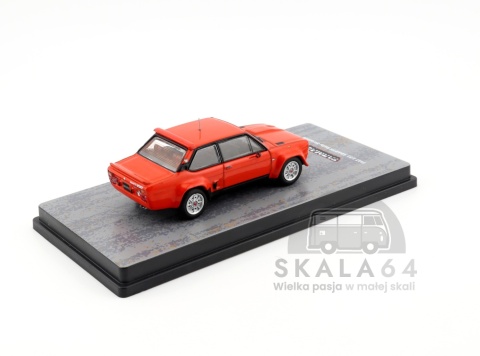 Model samochodu Fiat 131 Abarth Rally Stradale Red w skali 1:64 - tył