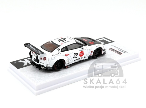 Model samochodu LB-Works Nissan GT-R R35 Type 2 White w skali 1:64 - tył