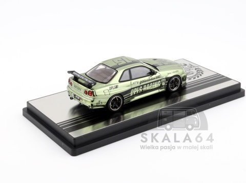 Model samochodu Nissan Skyline GT-R R34 Chrome Green DPLS 10th Anniversary Special Edition w skali 1:64 - tył