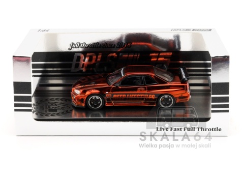 Model samochodu Nissan Skyline GT-R R34 Chrome Orange DPLS 10th Anniversary Special Edition w skali 1:64 - opakowanie