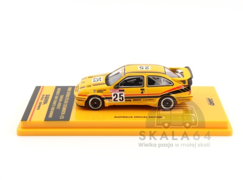 Model samochodu Ford Sierra RS500 Cosworth #25 Bathurst Australia Special Edition w skali 1:64 - bok