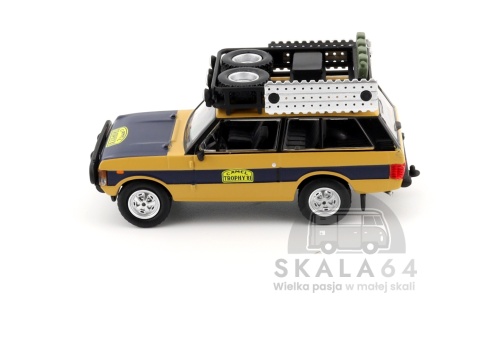 Model samochodu Land Rover Ranger Rover 1981 Camel Trophy Sumatra N. Sudmann F. Hofmann LHD w skali 1:64 - bok