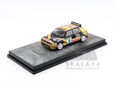 Model samochodu Lancia Delta HF Integrale #6 ECR Piancavallo Rally 1993 Winner P. Longhi M. Imerito w skali 1:64 - przód