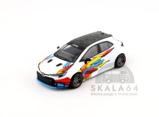 TARMAC WORKS Toyota GR Corolla Widebody JONSIBAL Designworks White 1:64 T64G-063-WH